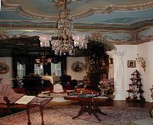 Interior view of Glanmore / Phillips-Faulkner House, showing surviving original interior detailing, 2002.; Parks Canada Agency/ Agence Parcs Canada, 2002