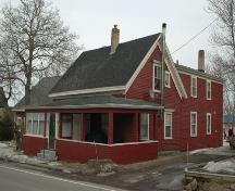 Side profile of the King House, Annapolis Royal, Nova Scotia, 2009.; Nova Scotia Department of Tourism, Culture and Heritage, Heritage Division, 2009