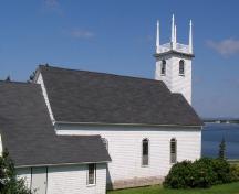 Eastern elevation, St. Barnabas Anglican Church, Blandford, Nova Scotia, 2007.; Heritage Division, Nova Scotia Department of Tourism, Culture and Heritage, 2007.
