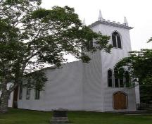 Central Street elevation, including tower, St. Stephen's Anglican Church, Chester, NS, 2007.; Heritage Division, Nova Scotia Department of Tourism, Culture and Heritage, 2007