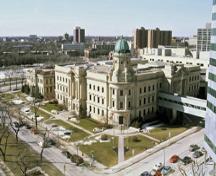 General view of the Winnipeg Law Courts.; Parks Canada/Parcs Canada, 1995.