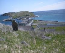 View looking towards The Downs of South Side Burial Ground, Ferryland, NL. Taken 2009. ; HFNL/Andrea O'Brien 2009
