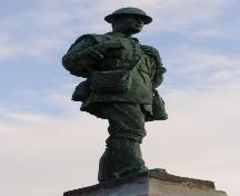 Detail of the soldier statue on the Yarmouth War Memorial, Yarmouth, NS, 2006.; Heritage Division, NS Dept. of Tourism, Culture and Heritage, 2006
