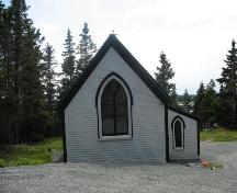 Rear elevation, St. John Evangelist Anglican Church, Bell Island, LaHave Islands, Lunenburg County, Nova Scotia, 2006.; Heritage Division, Nova Scotia Department of Tourism, Culture and Heritage, 2006