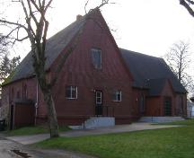 Northeast perspective of Holy Trinity Anglican Parish Hall, Yarmouth, NS, 2006.; Heritage Division, NS Dept. of Tourism, Culture & Heritage, 2006