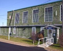 West elevational detail of the Commonwealth Air Training Plan Hangar, Brandon area, 2005; Historic Resources Branch, Manitoba Culture, Heritage and Tourism 2005