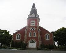 Front elevation, Stella Maris Church, Pictou, Nova Scotia, 2005.; Heritage Division, NS Dept. of Tourism, Culture and Heritage, 2005