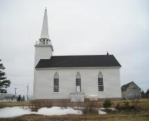 Side elevation, Westport United Baptist Church, Westport, 2004.; Heritage Division, Nova Scotia Department of Tourism, Culture and Heritage, 2004