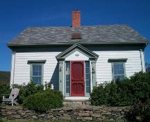Parker / Hawboldt House, Belleisle, N.S., front elevation, 2009.; Heritage Division, NS Dept. of Tourism, Culture and Heritage, 2009
