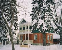 View of Molstad House from 95th Avenue (February 2004); City of Edmonton, 2004