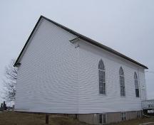 Rear and side elevations, Renwick United Church, Linden, NS, 2009.; Heritage Division, NS Dept of Tourism, Culture and Heritage, 2009