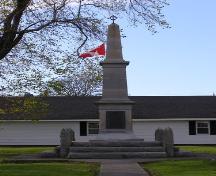 The Lockeport Cenotaph from Hall Street, Town of Lockeport, NS.; NS Dept. of Tourism, Culture & Heritage, 2009