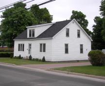Image of the house in 2008, view of the southwest corner; Bernard LeBlanc