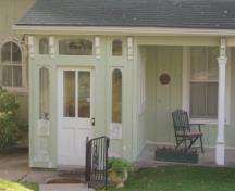 Featured is the Stratford storm porch.; Paul Dubniak, 2008.