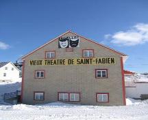 Vieux théâtre de Saint-Fabien; Ministère de la Culture, des Communications et de la Condition féminine, Jean-François Rodrigue, 2009