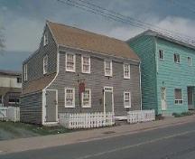 Quaker Whaler House, Dartmouth, NS, 2004.; HRM Planning and Development, Heritage Property Programm 2004