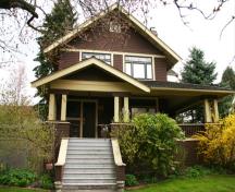 Exterior view of the Robert and Mary Cheyne Residence; City of New Westminster, 2008