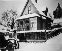 Historic view of the Sivewright Residence; New Westminster Public Library # 2879