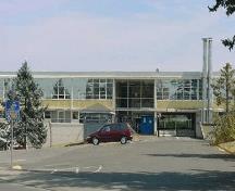 West façade of the Trades Training Building, showing the use of sound traditional and well-executed construction techniques, 2005.; CFB Esquimalt / BFC Esquimalt, 2005.