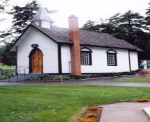 Exterior photo; (Ian Doull, Historical Services Branch, Parks Canada, 1995.)