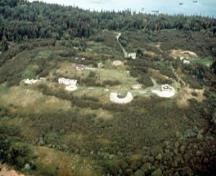 Aerial view of Fort McNab, 1989.; Agence Parcs Canada / Parks Canada Agency, 1989.