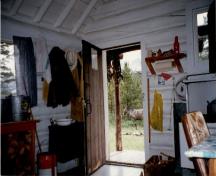 Interior view of the Topaz Warden Patrol Cabin, 1997.; Parks Canada Agency / Agence Parcs Canada, 1997.