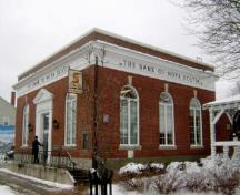 This photograph illustrates the contextual view of the building, 2009; Town of St. Andrews