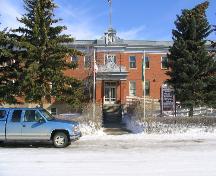 View of the front entryway of the Vibank Convent, 2004.; Government of Saskatchewan, Bruce Dawson, 2004