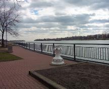 View of King's Navy Yard Park, showing the siting overlooking the Detroit River, 2006.; Ontario Marine Operators Association, 2006.