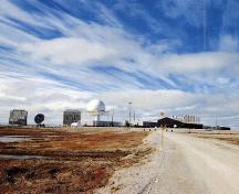Operations sector of FOX-M Hall Beach set in a tundra landscape; Canada, DND, Photo Unit, ISC86-753