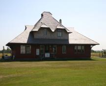 Southeast view of the Morden Canadian Pacific Railway Station, Morden, 2011.; Historic Resources Branch, Manitoba Culture, Heritage and Tourism, 2011