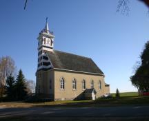 Exterior view of Our Lady of Assumption Parish, Mariapolis, 2014.; Historic Resources Branch, Manitoba Tourism, Culture, Heritage, Sport and Consumer Protection, 2015