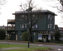 2589 Eton Street, Park Grocery and Woodside Apartments; City of Vancouver, 2011