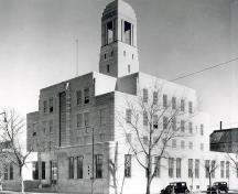 Exterior photo; (Public Archives of Canada Photo, PA 124656, 1936.)