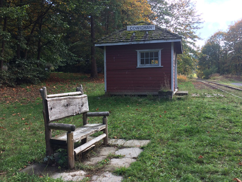 Exterior view of bench and shelter, 2016
