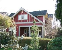 Exterior view of the MacLeod Residence; City of North Vancouver, 2005