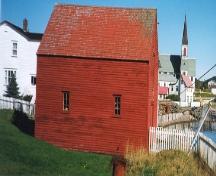 View of side facade of Grant's Stage (Trinity, NL) prior to 2005 restoration.; 2005 Heritage Foundation of Newfoundland and Labrador