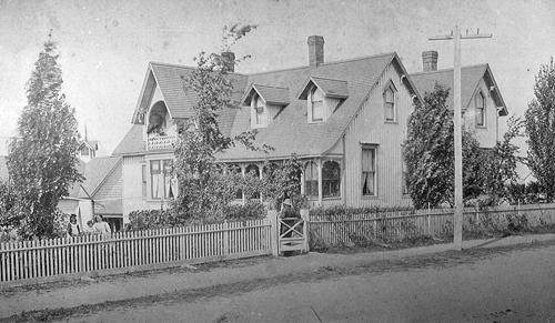 La résidence C. L. Jones - pré-1883