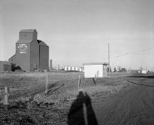 Alberta Wheat Pool Grain Elevator Site Complex Provincial Historic Resource, Andrew (date unknown); Provincial Archives of Alberta, Bl.2562/6