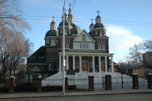 Front facade, west elevation