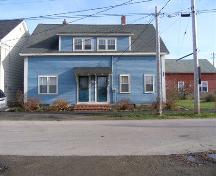 176 St. George Street, Annapolis Royal, N.S., west elevation, 2005.; Heritage Division, NS Dept. of Tourism, Culture and Heritage, 2005