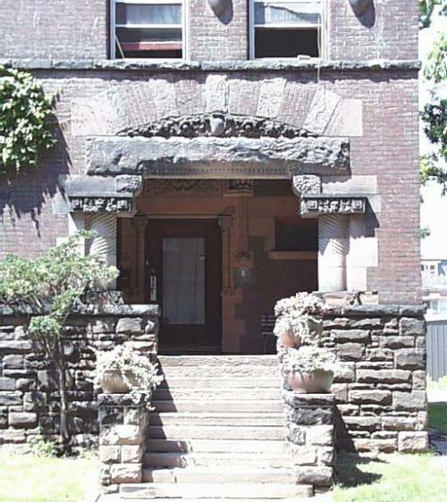 Front facade,  2 Wellesley Place