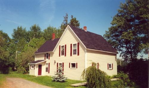 Crane's Landing Tea Room and Bed and Breakfast