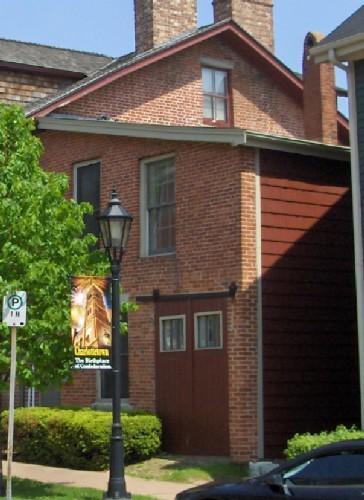 100.5 Water Street
