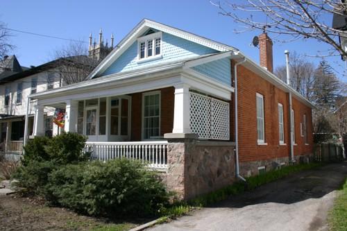 Robert Graham House