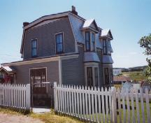 Side facade of Lockyer/Swyers House, Bonavista, NL, circa 2003; HFNL 2006
