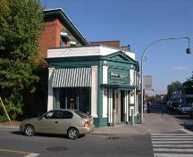 Boutique Garèle; Ministère de la Culture et des Communications, Jean-François Rodrigue, 2004