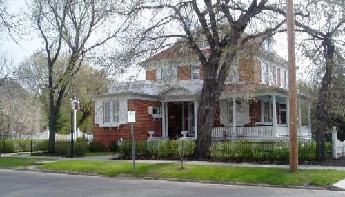 front facade of 81 Second Avenue North