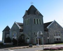 Exterior view of St. Andrew's Church, 2004; City of Nanaimo, Christine Meutzner, 2004