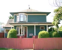 Exterior view of the Peers Residence, 2005; City of North Vancouver, Donald Luxton and Associates, 2005